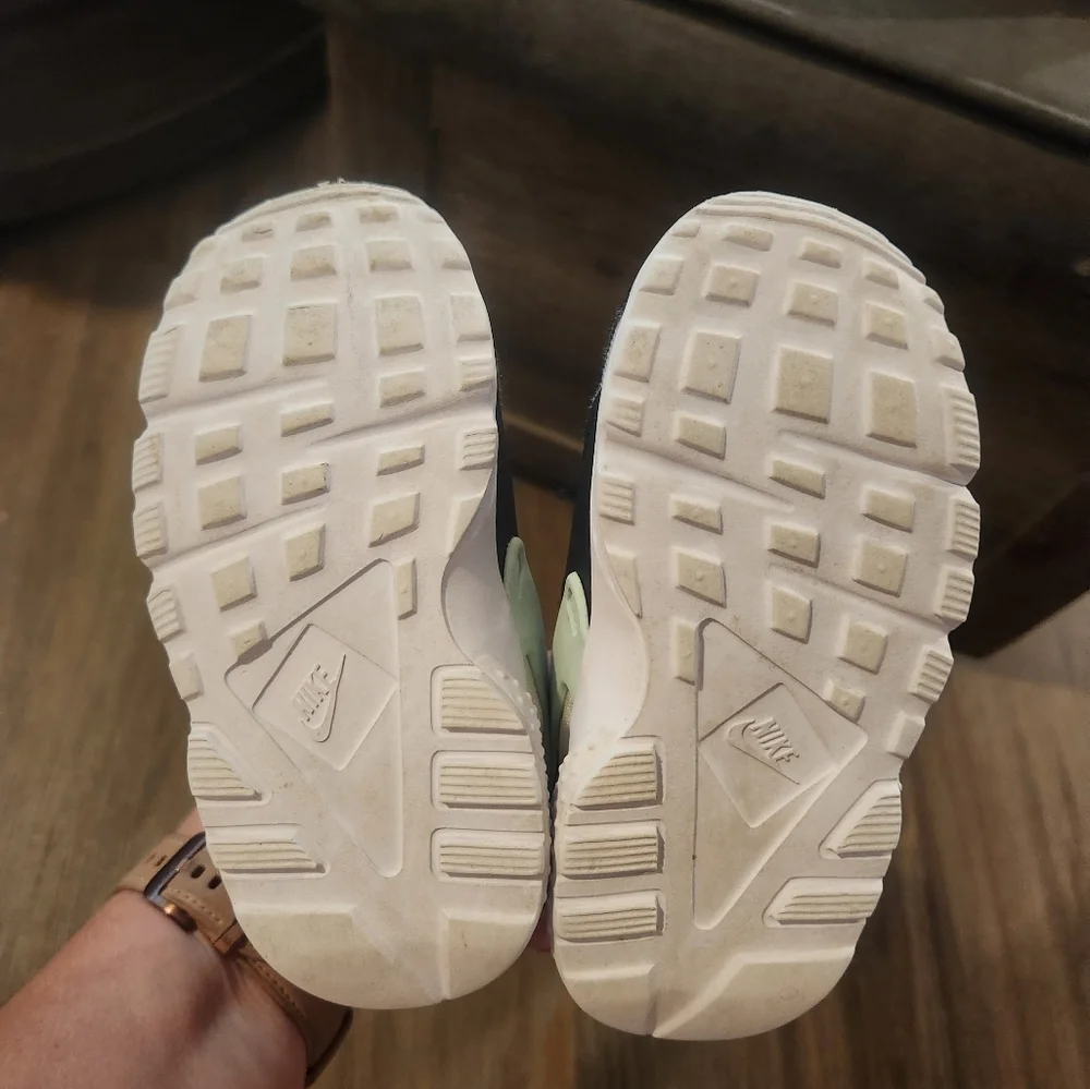 Nike Little Kid's Huarache Run White/Mint Foam-Off Noir‎